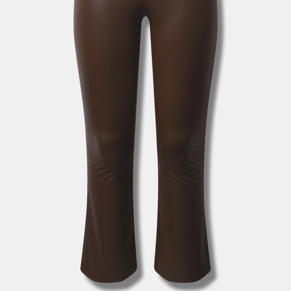 ❤️NWT VINTAGE TORRID LEGGING - FAUX VEGAN LEATHER - SLIM BOOTCUT LEG - POCKETS - Picture 12 of 14